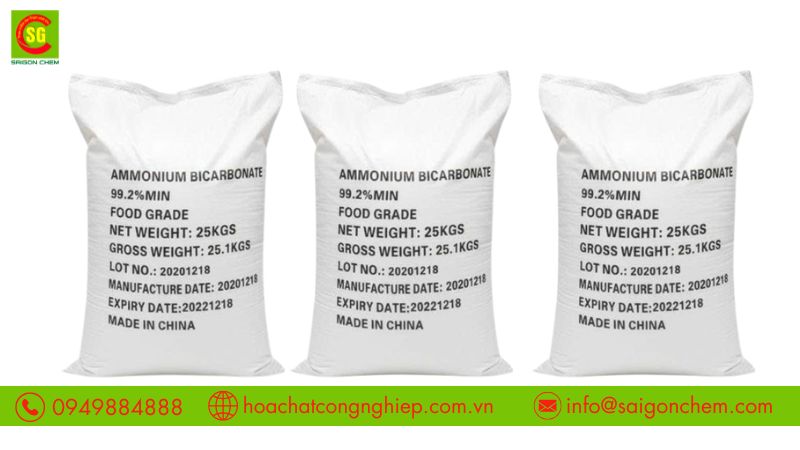 Bột khai dạng bột trắng c&oacute; m&ugrave;i amoniac nhẹ