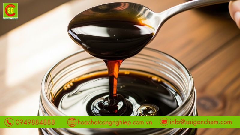 Mật rỉ đường cung cấp năng lượng v&agrave; kho&aacute;ng chất tự nhi&ecirc;n