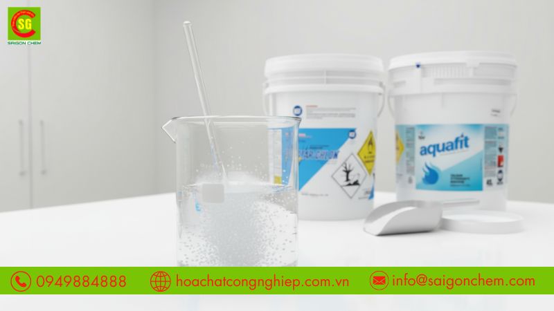 Quy tr&igrave;nh sử dụng v&agrave; bảo quản clo xử l&yacute; hồ bơi đ&uacute;ng chuẩn 